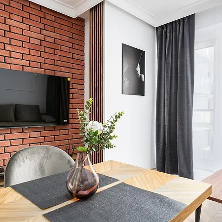 Rentplanet - Zabkowska *