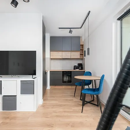 Rentplanet - Zabkowska * Warschau